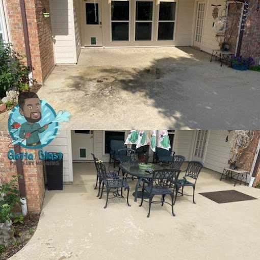 Expert Pressure Washing Services in Farmers Branch, TX